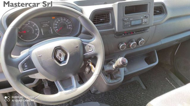 RENAULT Master usata 12