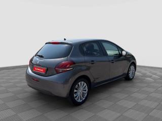 PEUGEOT 208 usata 4