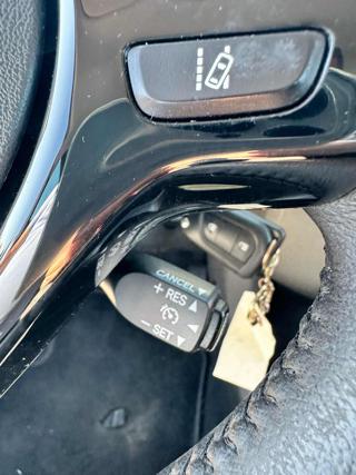 TOYOTA Aygo usata, con Airbag testa
