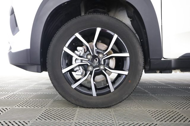 MAHINDRA KUV100 usata 7