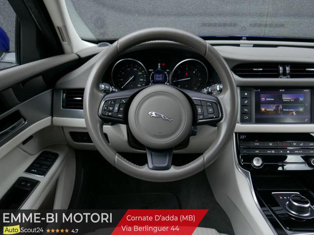 JAGUAR XF usata, con Cruise Control