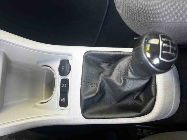VOLKSWAGEN up! usata, con Climatizzatore