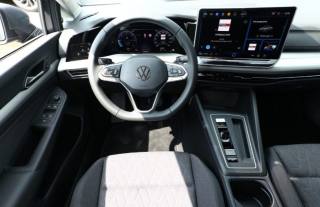 VOLKSWAGEN Golf usata, con Autoradio