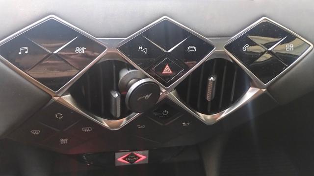 DS AUTOMOBILES DS 3 Crossback usata, con Volante multifunzione