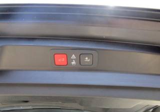 PEUGEOT 5008 usata, con Sistema di navigazione