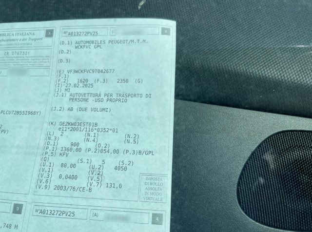PEUGEOT 207 usata, con Autoradio