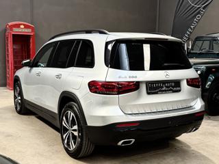 MERCEDES-BENZ GLB 200 usata, con Boardcomputer