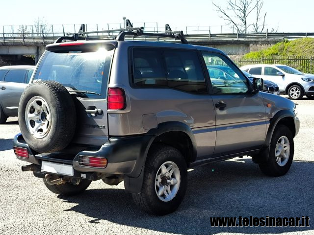 NISSAN Terrano II usata 5