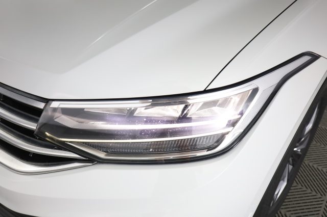 VOLKSWAGEN Tiguan Allspace usata 7