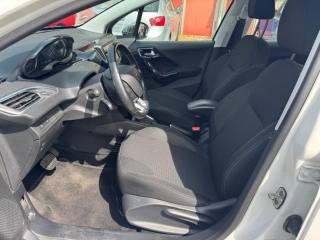 PEUGEOT 208 usata, con Sistema di navigazione