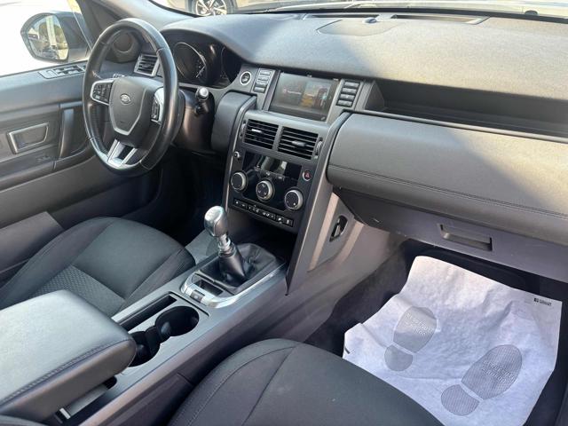 LAND ROVER Discovery Sport usata, con USB