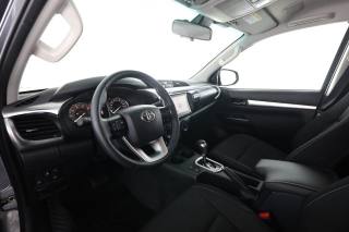 TOYOTA Hilux usata 1