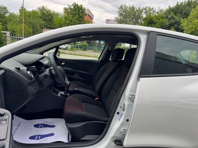 RENAULT Clio usata, con Alzacristalli elettrici