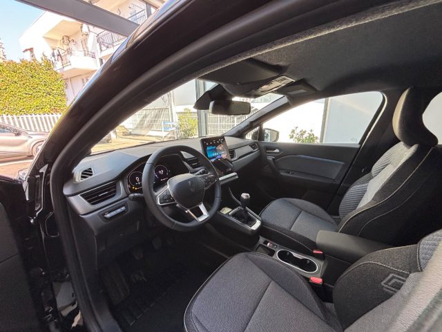 RENAULT Captur usata, con Chiamata automatica per emergenze