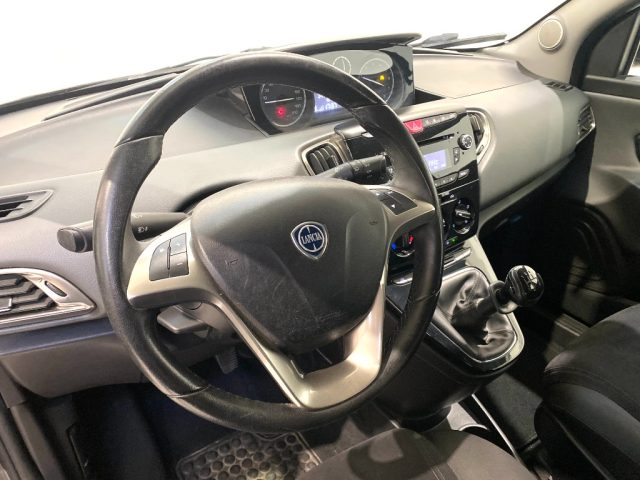 LANCIA Ypsilon usata, con Controllo trazione