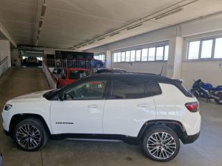 JEEP Compass usata, con Autoradio