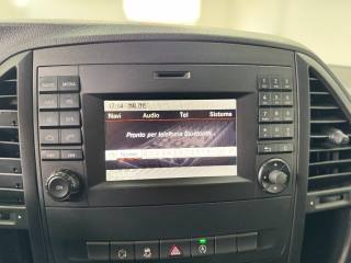 MERCEDES-BENZ Vito usata, con Sedile posteriore sdoppiato