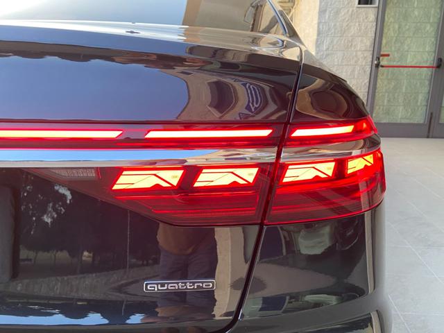 AUDI A8 usata, con Luci diurne