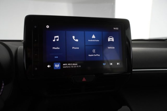 TOYOTA Yaris Cross usata 9