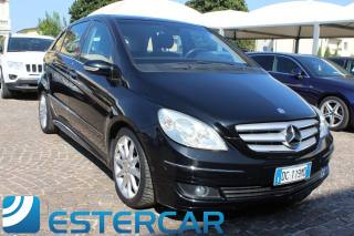 MERCEDES-BENZ B 180 usata, con Autoradio