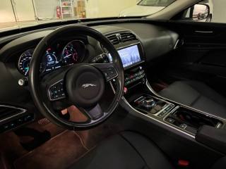 JAGUAR XE usata, con Cronologia tagliandi