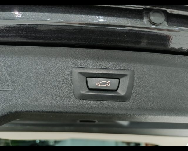 BMW 520 usata, con Sensori di parcheggio posteriori
