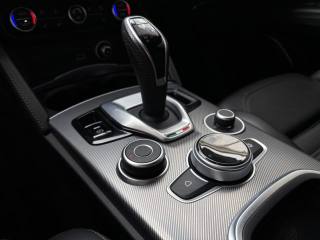 ALFA ROMEO Stelvio usata, con Luci diurne LED
