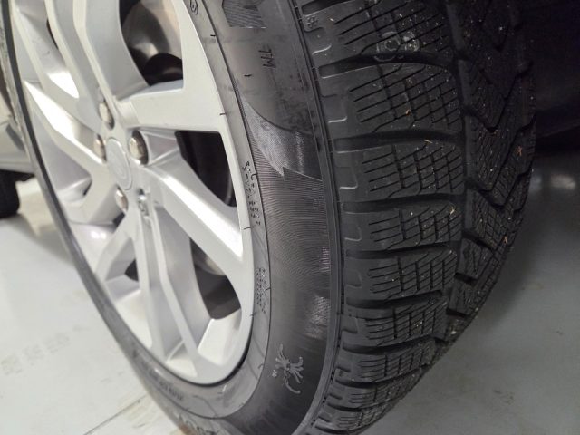 LAND ROVER Discovery usata, con Controllo vocale