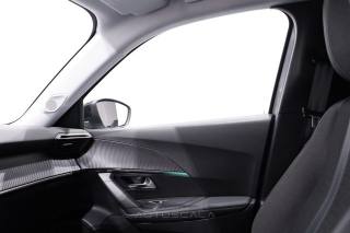 PEUGEOT 2008 usata, con Autoradio digitale