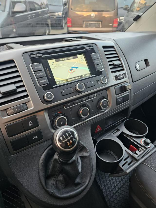 VOLKSWAGEN Multivan usata, con Autoradio