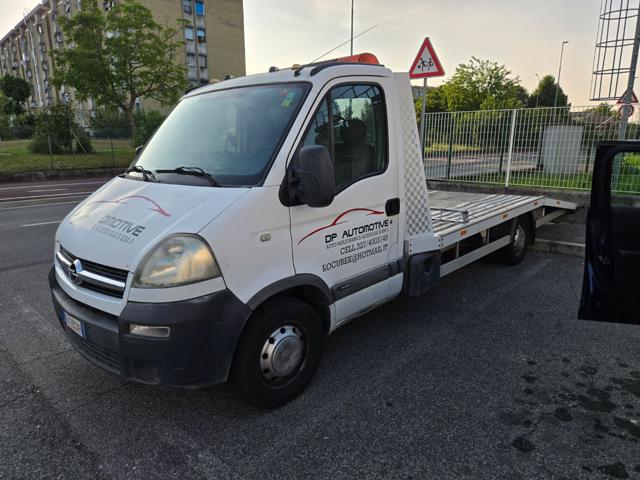OPEL Movano usata, con Airbag