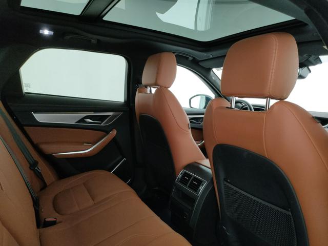 JAGUAR F-Pace usata, con MP3