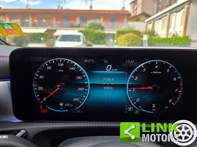 MERCEDES-BENZ CLA 200 usata, con Autoradio