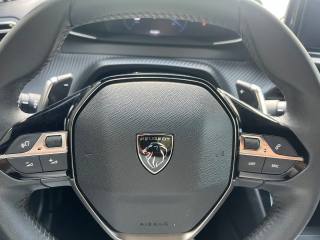 PEUGEOT 2008 usata, con Touch screen