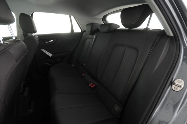 AUDI Q2 usata 9