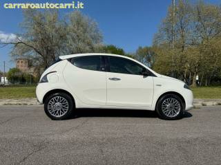 LANCIA Ypsilon usata, con Airbag