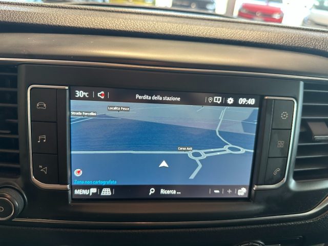 OPEL Vivaro usata, con Touch screen
