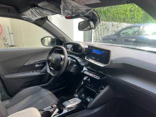 PEUGEOT 2008 usata, con Lettore CD
