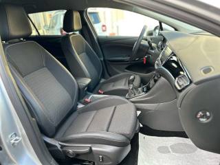 OPEL Astra usata, con Luci diurne LED