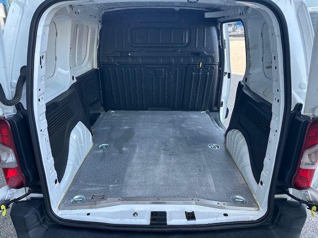 PEUGEOT Partner usata, con Volante multifunzione