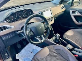 PEUGEOT 2008 usata, con Lettore CD
