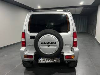 SUZUKI Jimny usata, con Autoradio