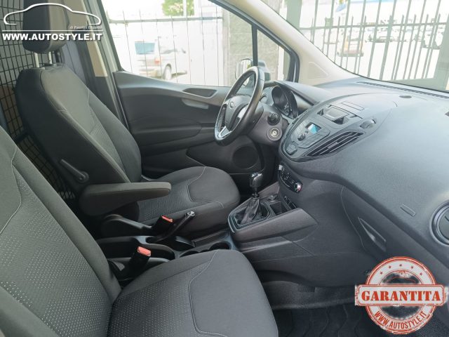FORD Transit Courier usata, con Fendinebbia