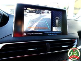 PEUGEOT 3008 usata, con USB