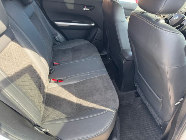 SUZUKI Vitara usata, con Interni in pelle