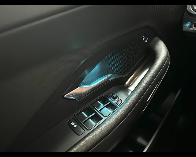 JAGUAR E-Pace usata, con Isofix