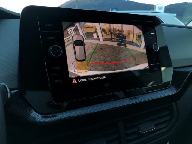 VOLKSWAGEN T-Cross usata, con Isofix