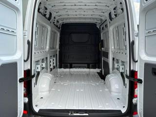 VOLKSWAGEN Crafter usata, con Climatizzatore