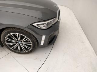 BMW 320 usata, con Sensori di parcheggio anteriori
