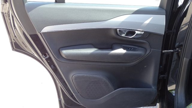VOLVO XC90 usata, con Specchietto retrovisore con funzione antiabbagliamento